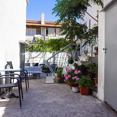 Angelina Apartment Supetar